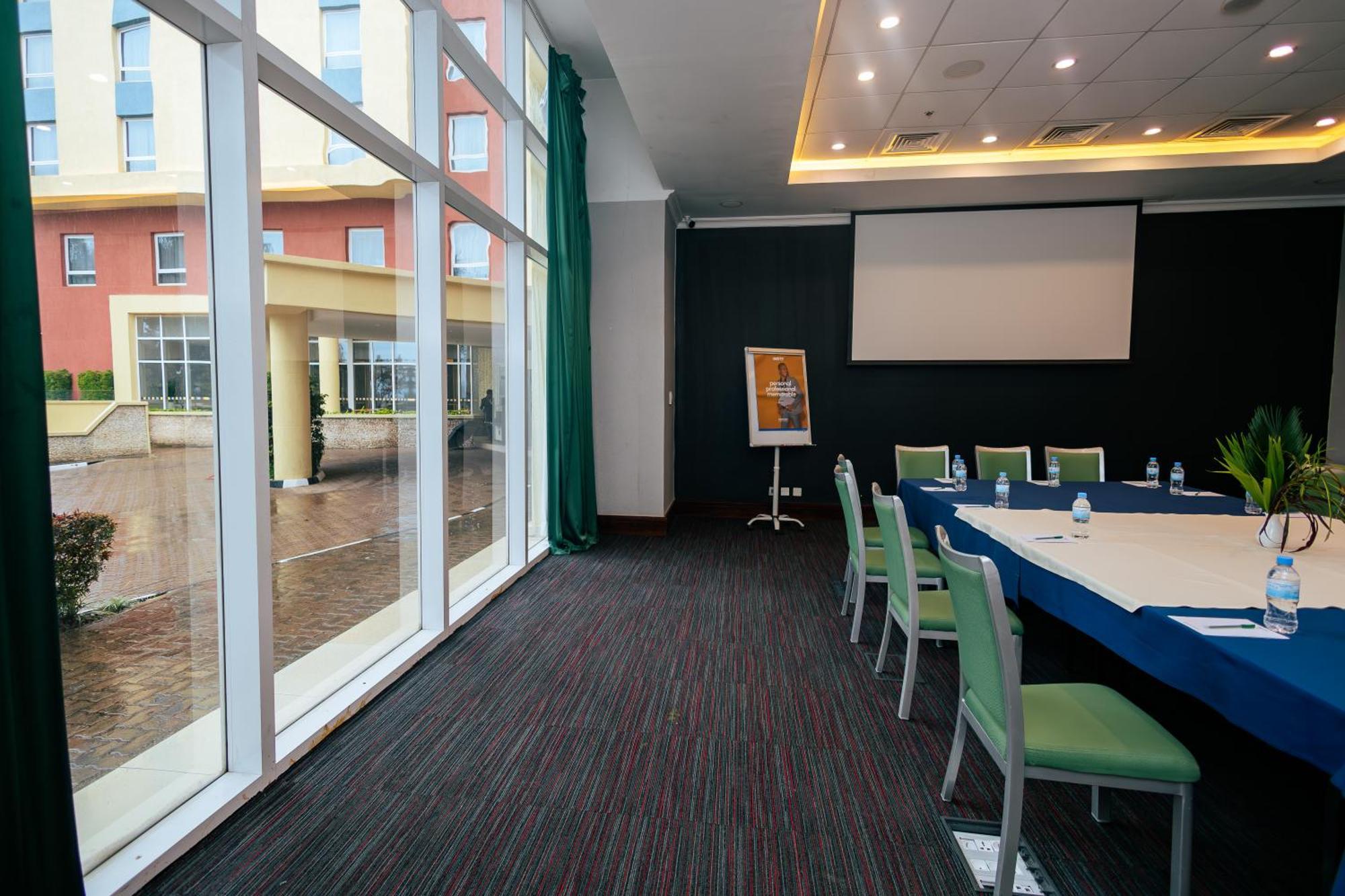 Park Inn By Radisson, كيغالي المظهر الخارجي الصورة